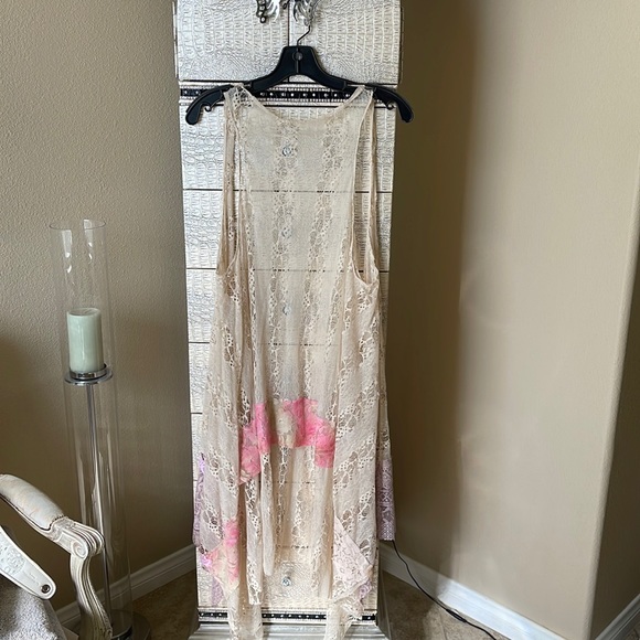 Long lace duster - Picture 1 of 3